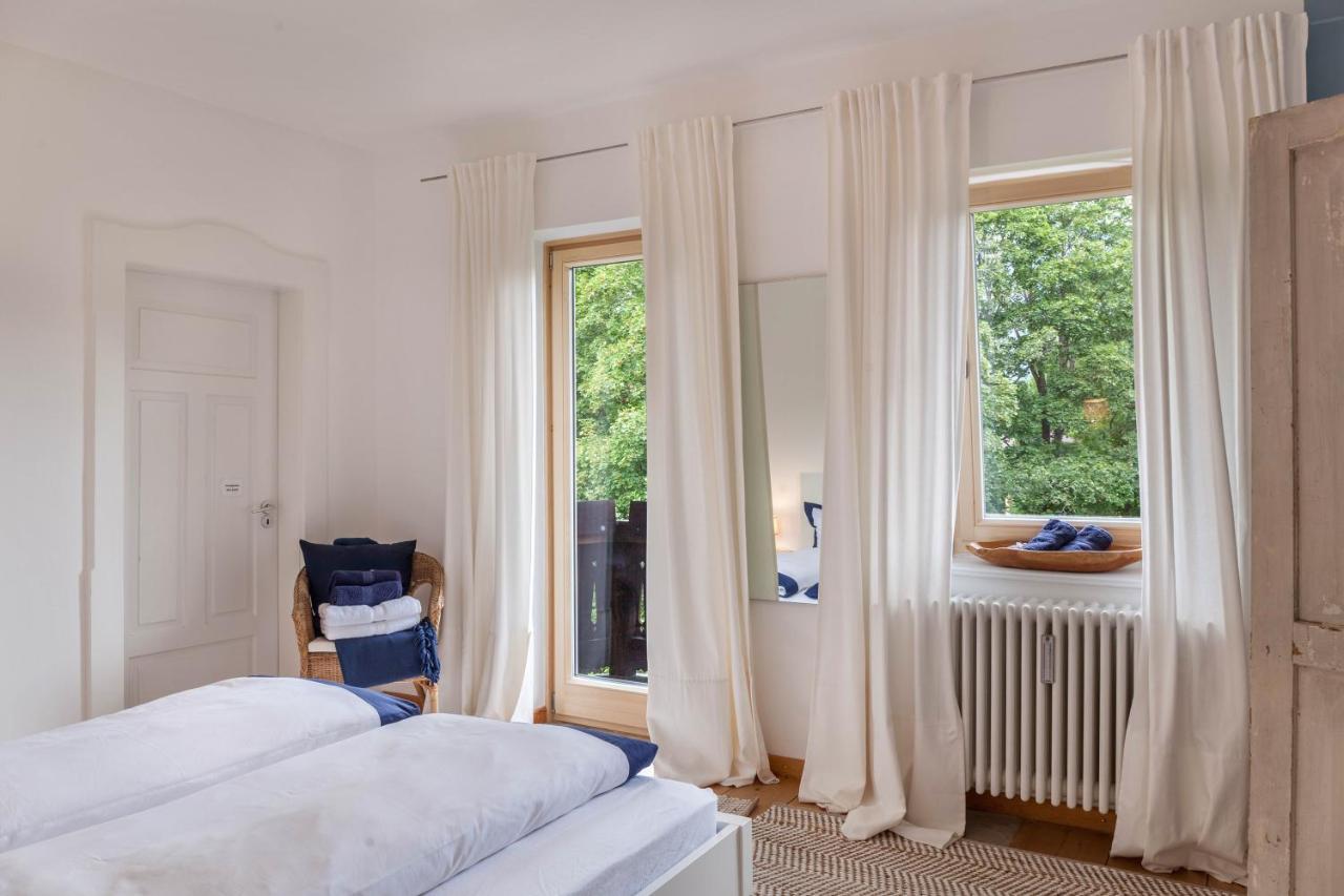 Fewo Im Blauen Haus Dg ガルミッシュ・パルテンキルヒェン エクステリア 写真