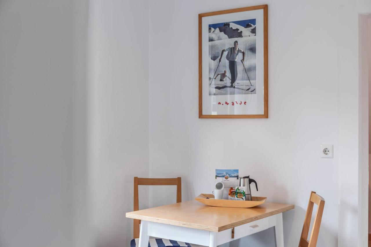 Fewo Im Blauen Haus Dg ガルミッシュ・パルテンキルヒェン エクステリア 写真